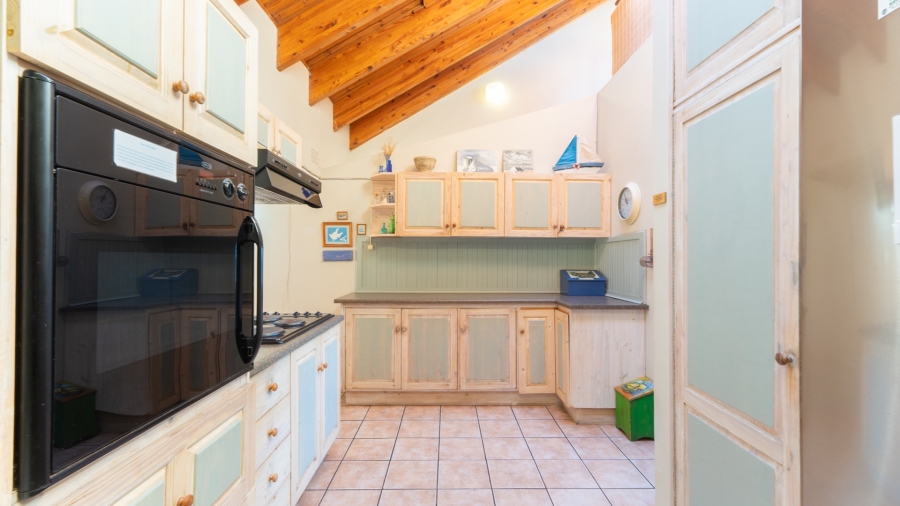 5 Bedroom Property for Sale in Sunny Seas Estate Western Cape
